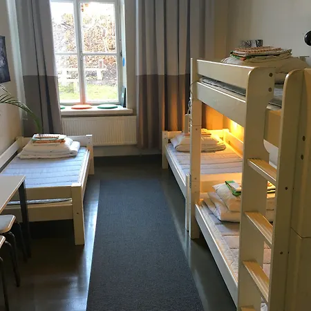 Vandrarhem Suomenlinna *