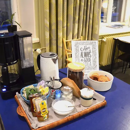 Vandrarhem Suomenlinna *